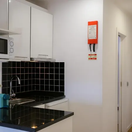 科姆西斯特洛公寓 * 科英布拉