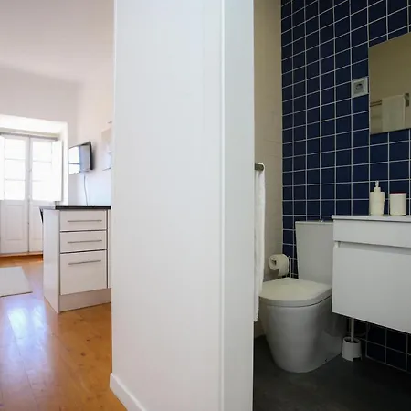 Com Historia شقة كويمبرا